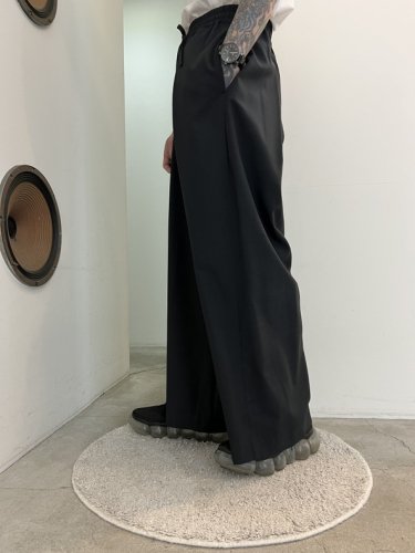 VOAAOV / WOOL LIKE POLYESTER EASY WIDE PANTS / Black - LAD MUSICIAN・A.F  ARTEFACT・my beautiful landlet・VOAAOV・VICTIM・GARNI等の通販 |  鳥取県米子市のセレクトショップ、サイコボックス＜＜Psychobox＞＞