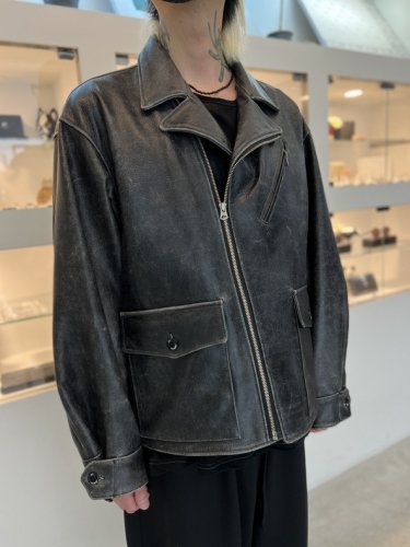 予約商品】Varde77 / Crack leather double wide jacket / 9月発売予定