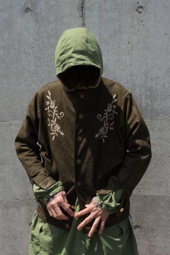 予約商品】Varde77 / Nubuck leather embroidered jacket / 10月発売