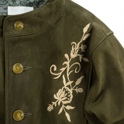 予約商品】Varde77 / Nubuck leather embroidered jacket / 10月発売