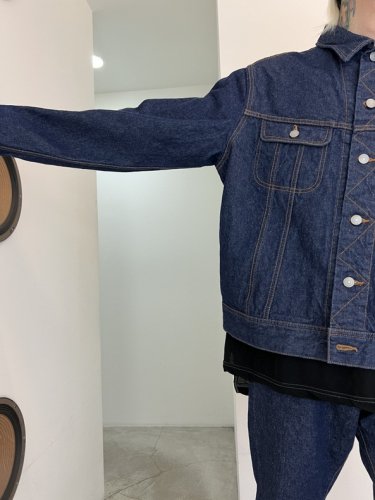 VICTIM / OW DENIM JACKET / I.BLUE - LAD MUSICIAN・A.F ARTEFACT・my beautiful  landlet・VOAAOV・VICTIM・GARNI等の通販 | 鳥取県米子市のセレクトショップ、サイコボックス＜＜Psychobox＞＞