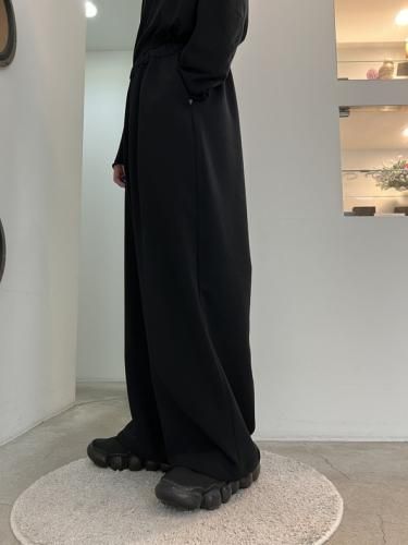 LAD MUSICIAN / ESTER SERGE BIG WIDE PANTS / BLACK - LAD