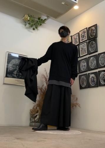 LAD MUSICIAN / POLYESTER TROPICAL 2TUCK WIDE FLARE ANKLE / BLACK