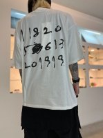 A.F ARTEFACT / Numbering Print Over Sized T-Shirts / White