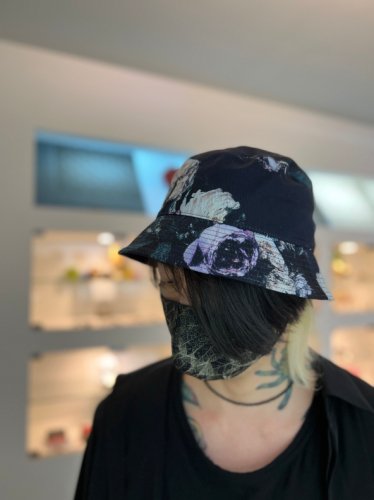 lad musician paint Flower bucket hat - ハット
