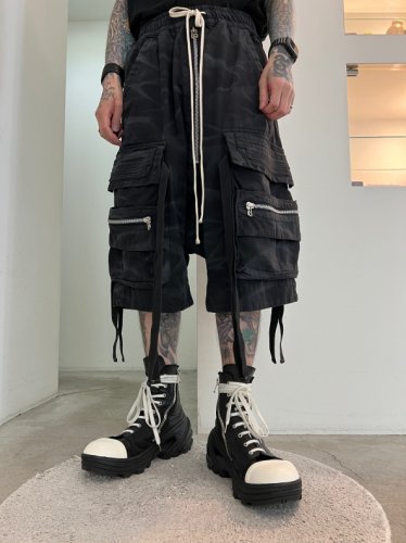 A.F ARTEFACT / Vintage Dyed Zip Shorts / Black - LAD MUSICIAN