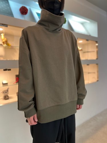 VOAAOV / Air Pile URAKE×NYLON High Neck Sweatshirt / KHAKI - LAD