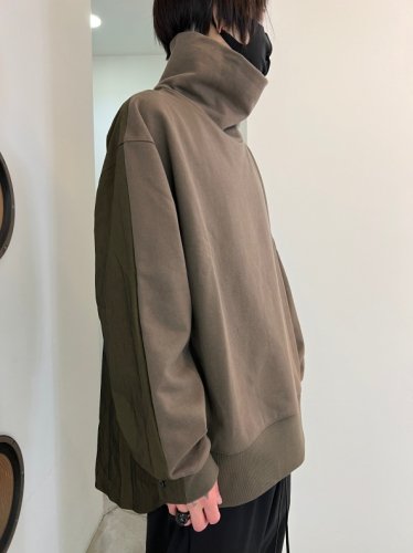 VOAAOV / Air Pile URAKE×NYLON High Neck Sweatshirt / KHAKI - LAD  MUSICIAN・A.F ARTEFACT・my beautiful landlet・VOAAOV・VICTIM・GARNI等の通販 |  鳥取県米子市のセレクトショップ、サイコボックス＜＜Psychobox＞＞