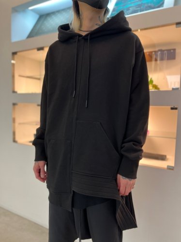 A.F ARTEFACT / Asymmetry Sweat Hoodie / Black - LAD MUSICIAN・A.F ARTEFACT・my  beautiful landlet・VOAAOV・VICTIM・GARNI等の通販 |  鳥取県米子市のセレクトショップ、サイコボックス＜＜Psychobox＞＞