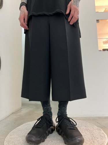 【正規品】LAD MUSICIAN / Polyester Tropical 2TUCK Cropped SLACKS / Black メンズ ファッション セレクト アイテム 国内ブランド 30代 おしゃれ モード ストリート