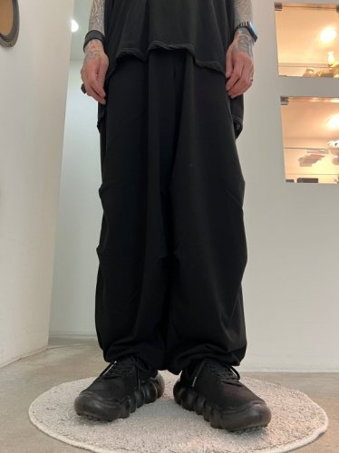 【正規品】LAD MUSICIAN / 40/50 T-CLOTH OVER PANTS / Black メンズ ファッション セレクト アイテム 国内ブランド 30代 おしゃれ モード ストリート 新品 Web