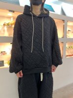 my beautiful landlet / QUILTED JACQUARD PULLOVER HOODIE / BLACK