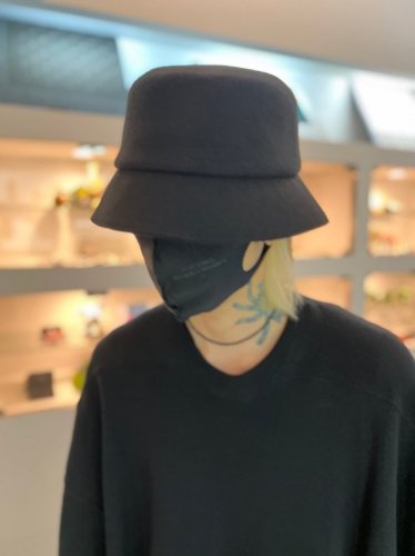 VICTIM×CA4LA / BUCKET HAT / BLACK - LAD MUSICIAN・A.F ARTEFACT・my beautiful  landlet・VOAAOV・VICTIM・GARNI等の通販 | 鳥取県米子市のセレクトショップ、サイコボックス＜＜Psychobox＞＞