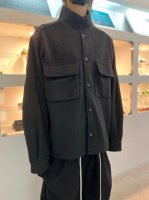 VICTIM / STAND COLLAR JACKET / BLACK