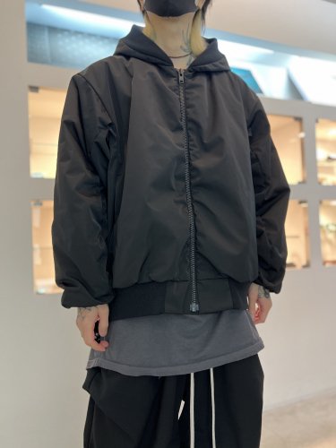 LAD MUSICIAN / SOLO TWILL HOODED MA-1 / BLACK - LAD MUSICIAN・A.F  ARTEFACT・my beautiful landlet・VOAAOV・VICTIM・GARNI等の通販 |  鳥取県米子市のセレクトショップ、サイコボックス＜＜Psychobox＞＞