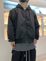 LAD MUSICIAN / SOLO TWILL HOODED MA-1 / BLACK