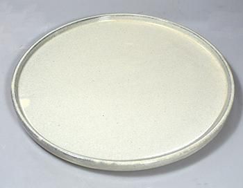 黒土粉引切立26.5㎝丸皿 - 陶器のまる忠 美濃焼き卸・販売