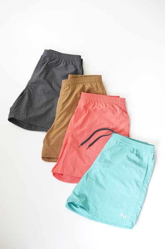 <img class='new_mark_img1' src='https://img.shop-pro.jp/img/new/icons24.gif' style='border:none;display:inline;margin:0px;padding:0px;width:auto;' />SALE  40%OFFIN()Nylon shorts