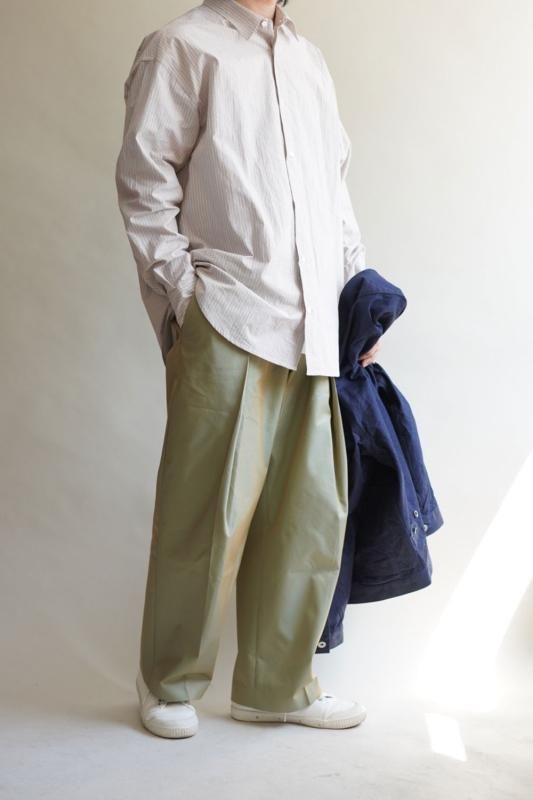 KICS DOCUMENT.（キクスドキュメント） GABARDINE DOUBLE TUCK