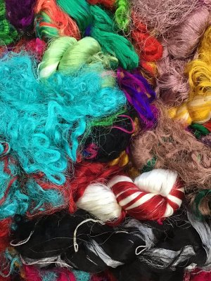 Sari Silk Fibre Thrum/サリーシルク残糸　約250g - kakara woolworks