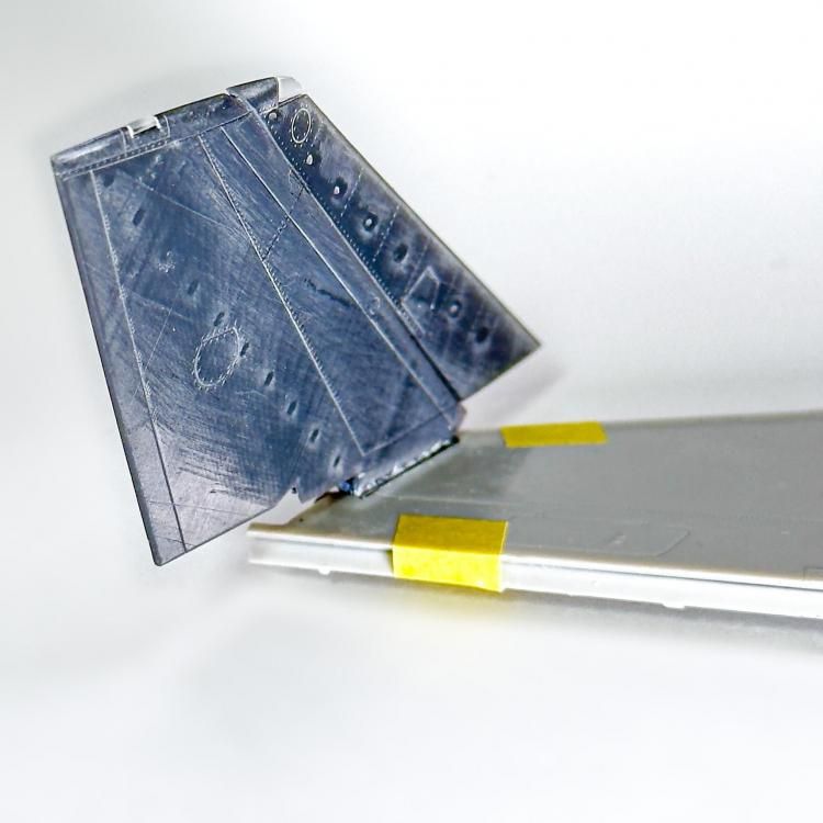 F-8Eクルセイダー外翼|ハセガワ用 - モデルアート 通販サイト