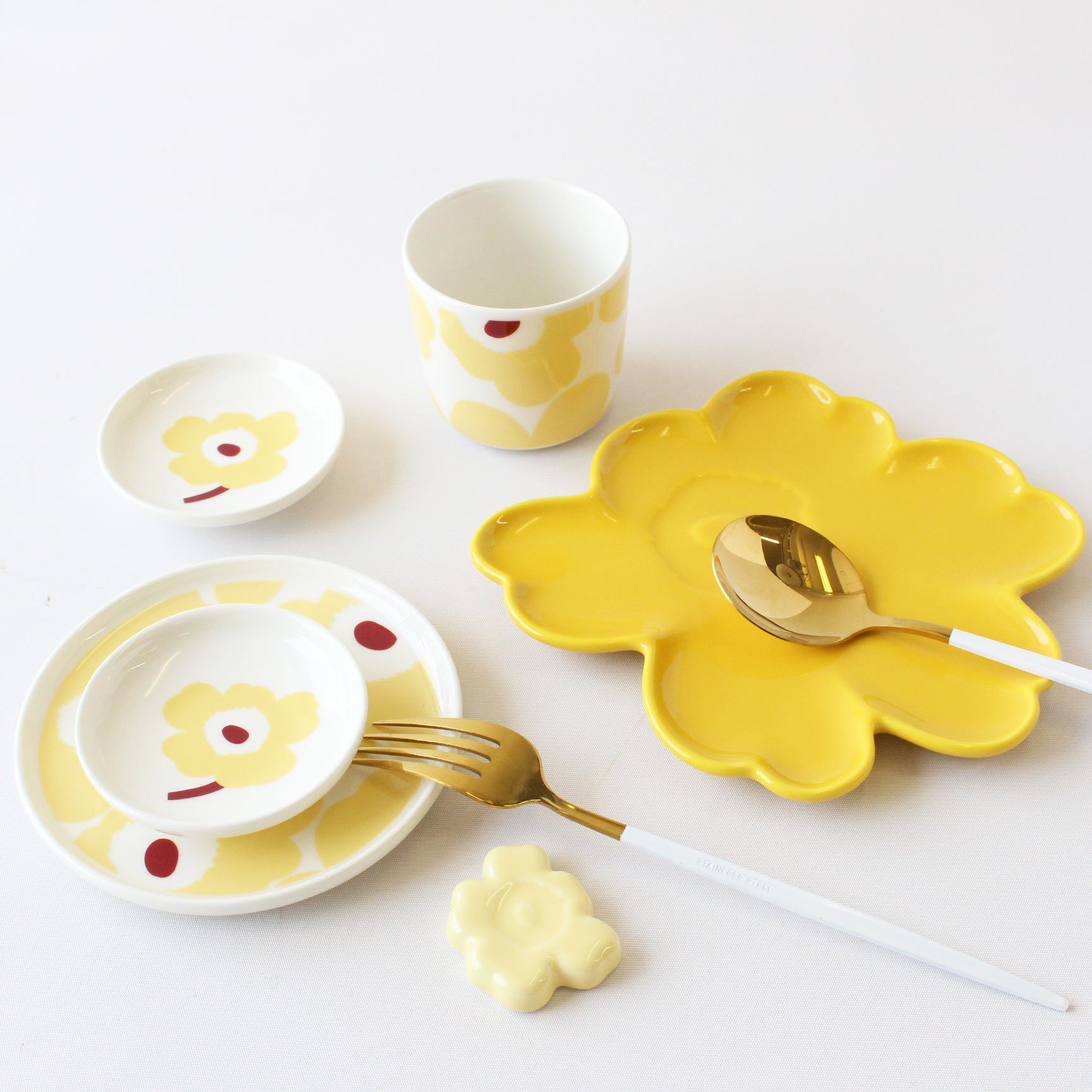 オンラインショップ限定】ボットナ プレート20cm（オリーブグリーン） / marimekko Bottna Plate / marimekko  Bottna Plate / 北欧食器