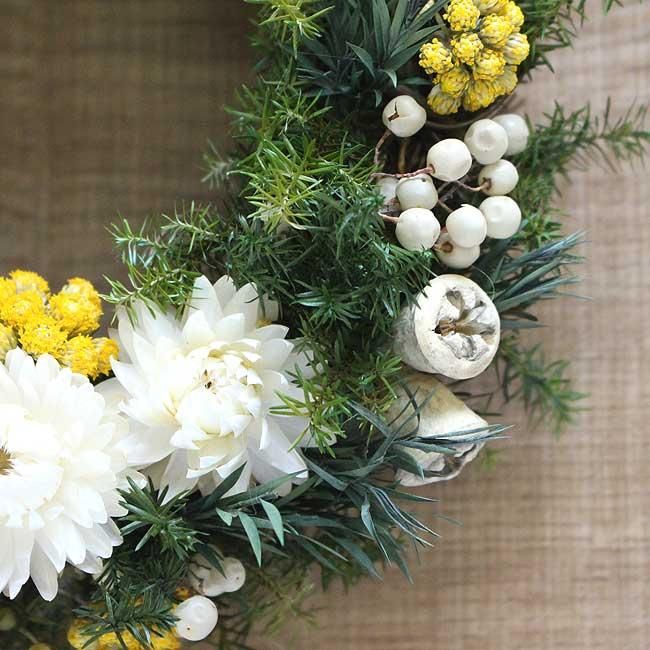 Krone 日比谷花壇 Kukka Ja Sana クリスマスリース イエロー Sサイズ 直径15cm Krone 日比谷花壇 Kukka Ja Sana クリスマスリース イエロー Sサイズ 直径15cm