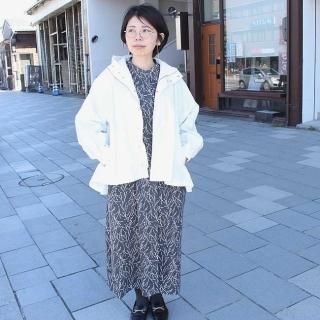 <img class='new_mark_img1' src='https://img.shop-pro.jp/img/new/icons1.gif' style='border:none;display:inline;margin:0px;padding:0px;width:auto;' />【新作】ダンプ 裾フレアマウンテンジャケット(フリーサイズ)/ 4カラー(アイボリー・ベージュ・グレイッシュカーキ・グレンチェック)