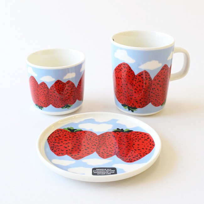 マリメッコ マンシッカヴオレット ラテマグ / marimekko Mansikkavuoret Latte Mug / （単体販売）