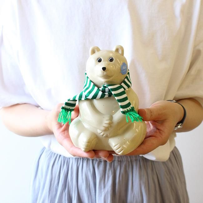 2023年限定マフラー付き　しろくま貯金箱 / Polar Bear Money box