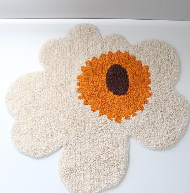 マリメッコ ウニッコ バスマット（クリーム×ウォームオレンジ