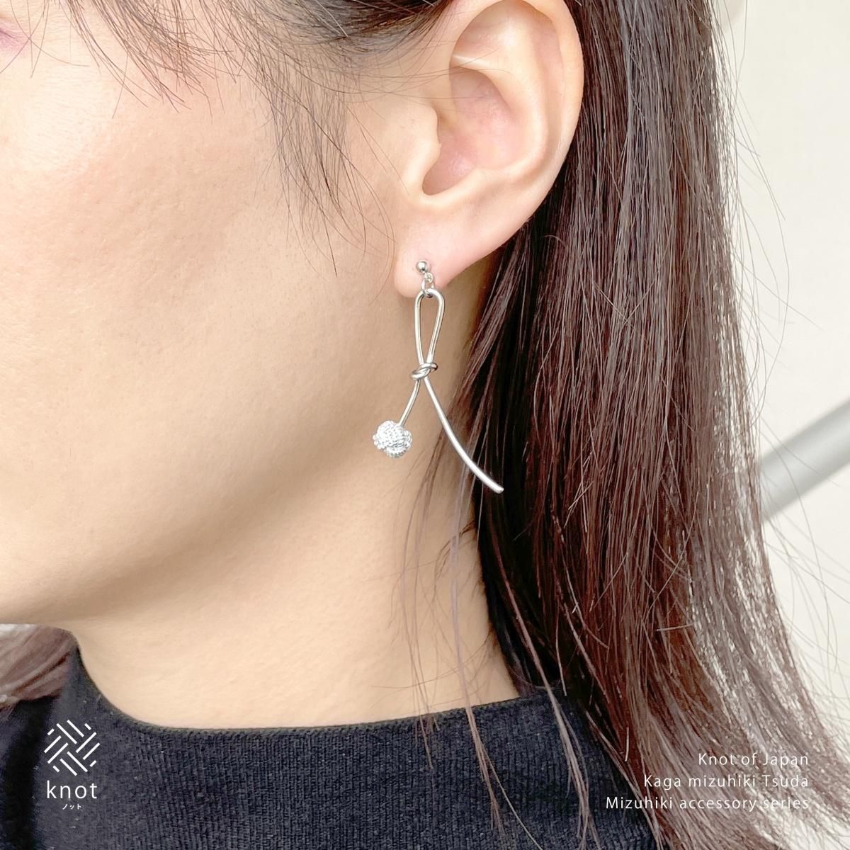 ✾丹後ブルー✾ 玉結びの3連ピアス/水引ピアス・イヤリング