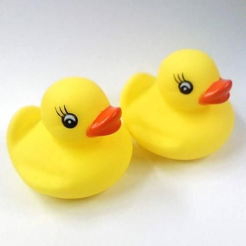 ノベルティ 販促品 粗品 景品用としてオススメなやわらかおふろおもちゃふたごのアヒルです ノベルティ 販促品 粗品 景品用としてオススメなやわらかおふろおもちゃふたごのアヒルです
