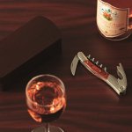 ノベルティ・粗品で人気の「木箱入ワインオープナー」