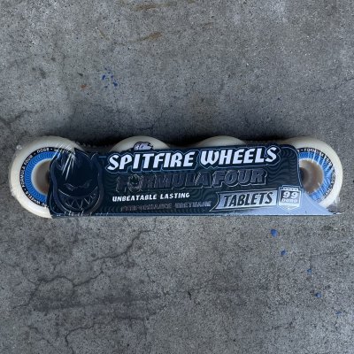 Spitfire / F4 BREANA GEERING CONICAL FULL / 53mm99A WHITE
