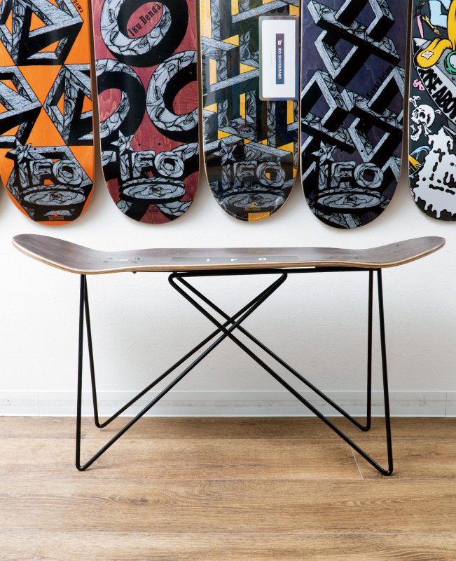 スケートボードスツールベース 脚 黒 アイアン スケボー椅子 工具 
