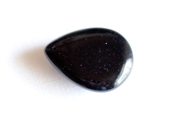 紫金石（ブルーゴールドストーン）／ベビーヒップ穴あきルース（大