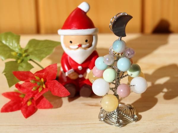 クリスマスのアメジスト/サンタクロースの飾り付け クリスマスのアメジスト/サンタクロースの飾り付け