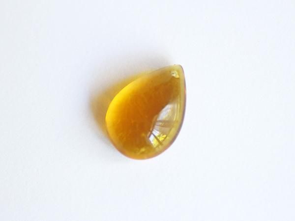 イエローフローライト(穴あき) - 貴石工房パックOnlineShop イエローフローライト(穴あき) - 貴石工房パックOnlineShop