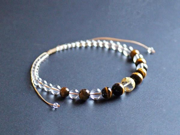 50%off!!】龍ネックレス／龍彫り（金染め）水晶丸玉18