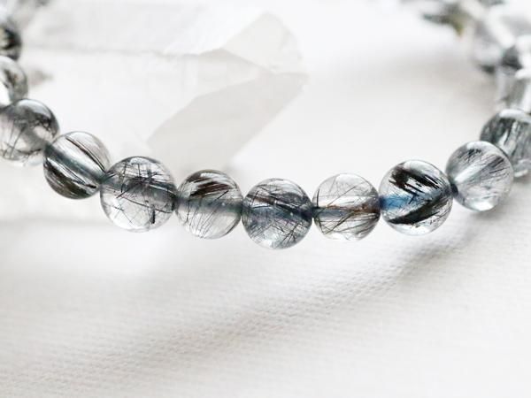 【希少,小粒】ブルールチルクォーツ　７㎜　ブレスレット　美品　天然 希少,小粒】ブルールチルクォーツ 7㎜ ブレスレット 美品 天然 - メルカリ