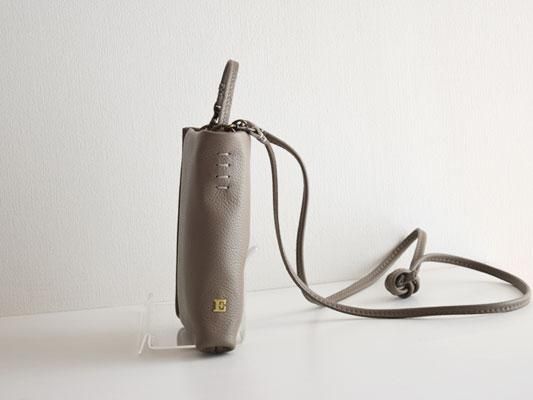 ebagos エバゴス ダイヤリー・フニュシュリンク サンド ベージュ