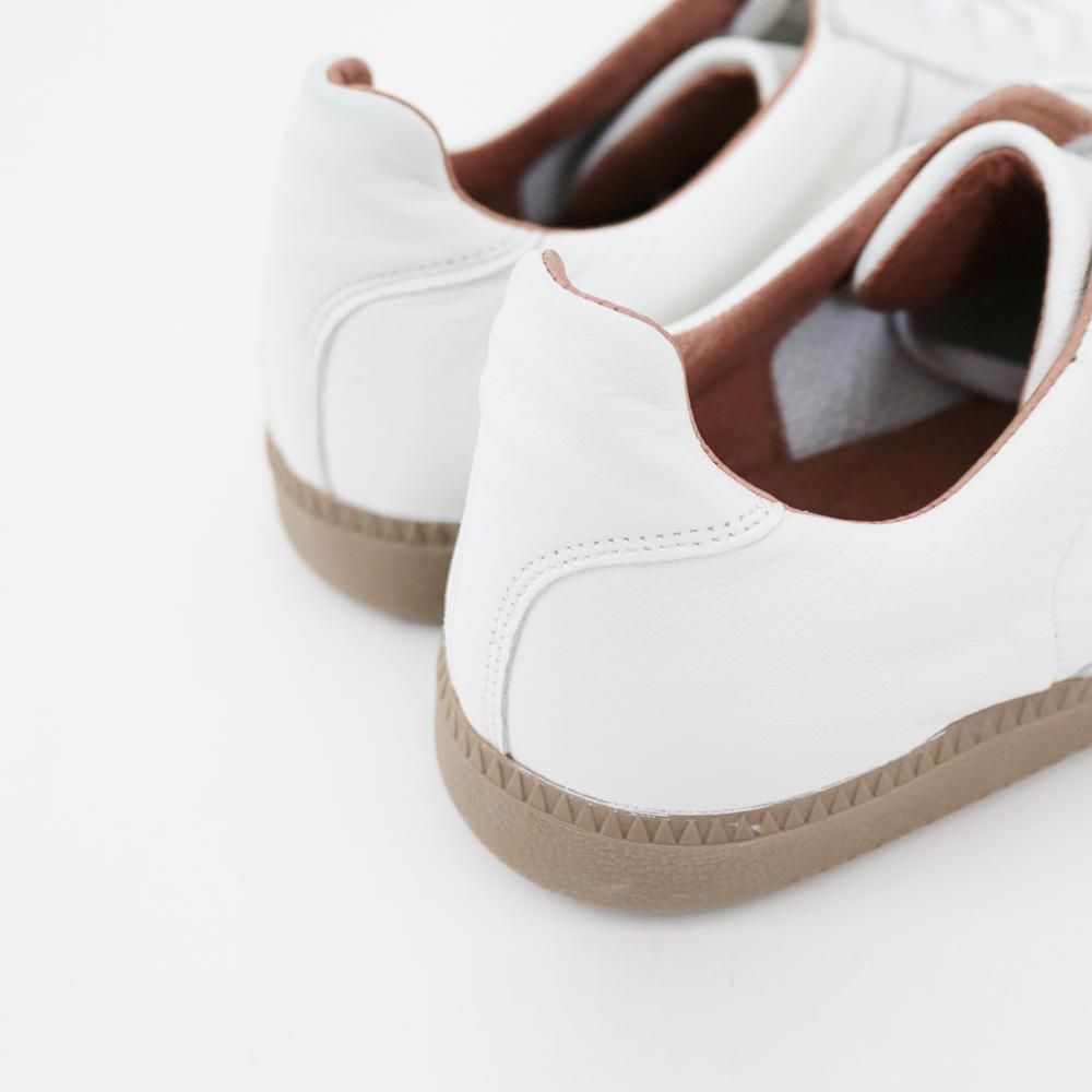 Reproduction of Found | ジャーマントレーナー〈 1700L 〉White Reproduction of Found | ジャーマントレーナー〈 1700L 〉White