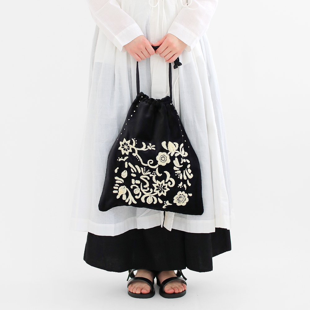 Khadi&Co. | ベルベットバッグ〈 FLORA 〉 Black