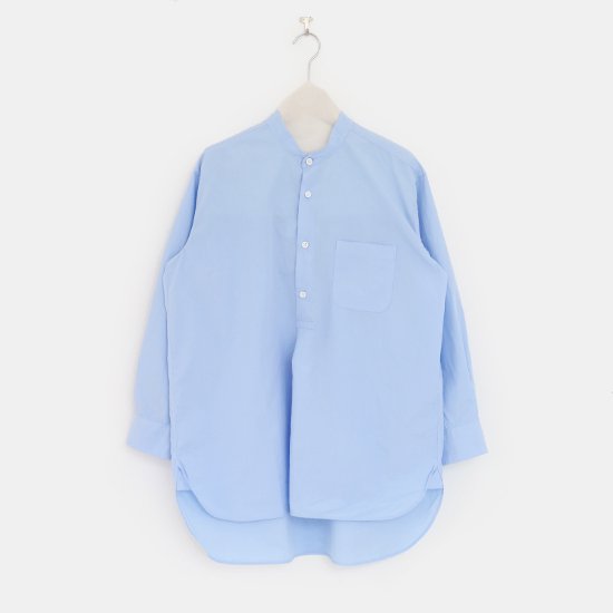 Charpentier de Vaisseau | スタンドカラープルオーバーシャツ〈 Shanie 〉Light Blue | C003221TS502
