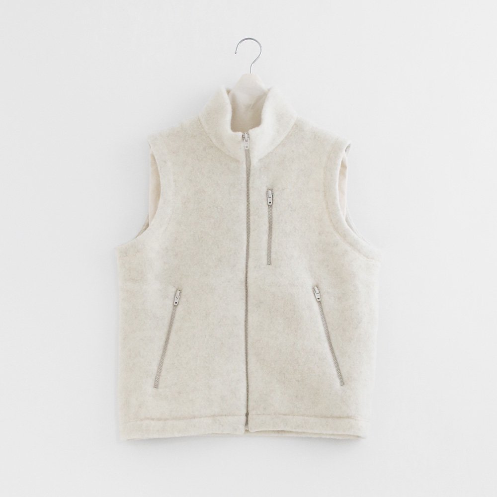 Yaeca | ܥ٥<br>Light Grey