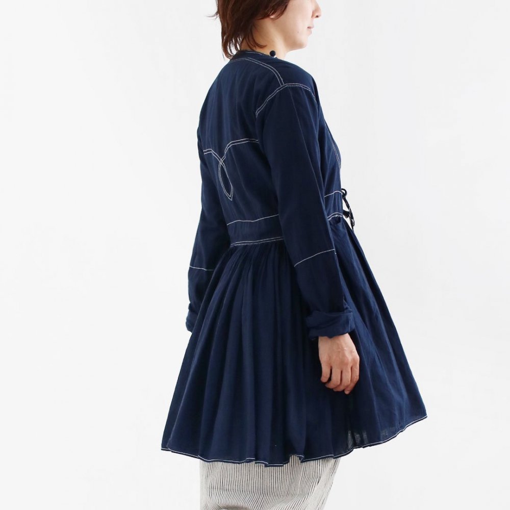 Khadi and Co. | アンドラプレインカシュクールブラウス〈 NEELEM 〉 Dark Indigo × White Stitch