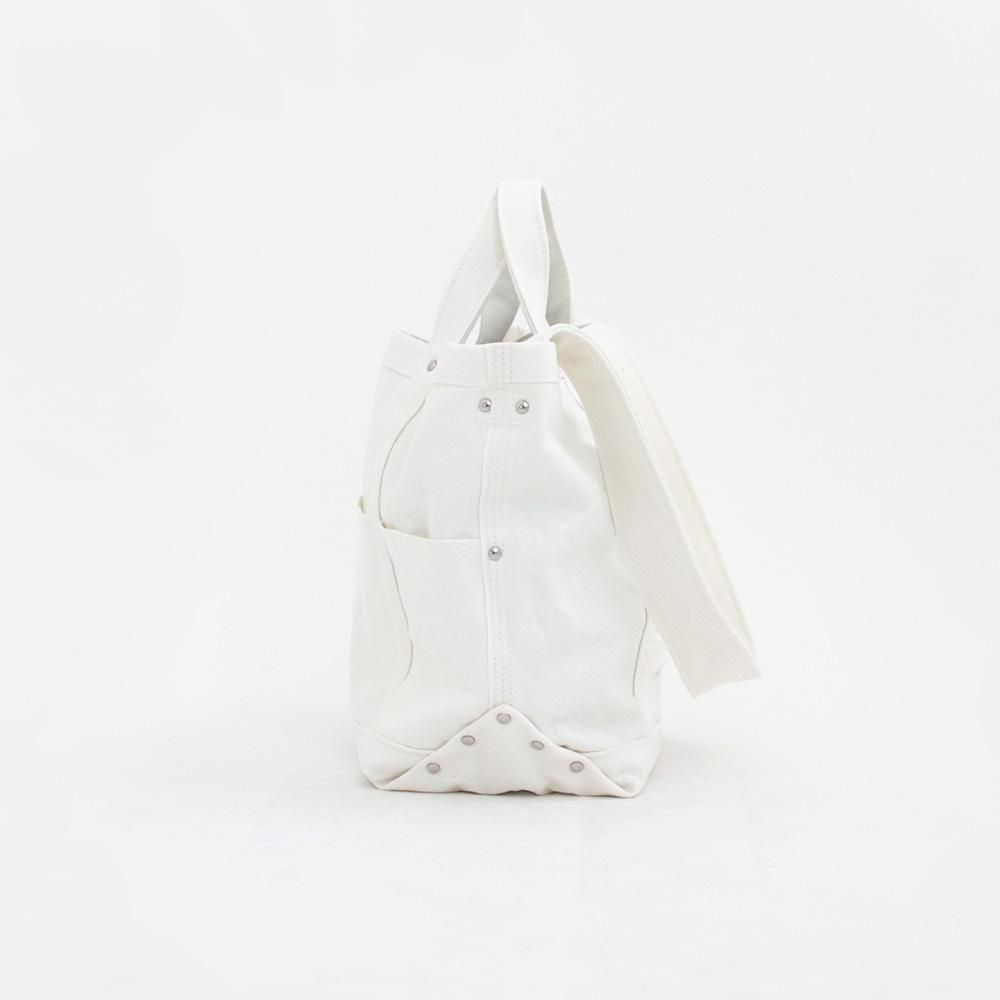 美品　ヤエカ　ツールバッグ　ホワイト　Mサイズ Yaeca | ツールバッグミディアム White