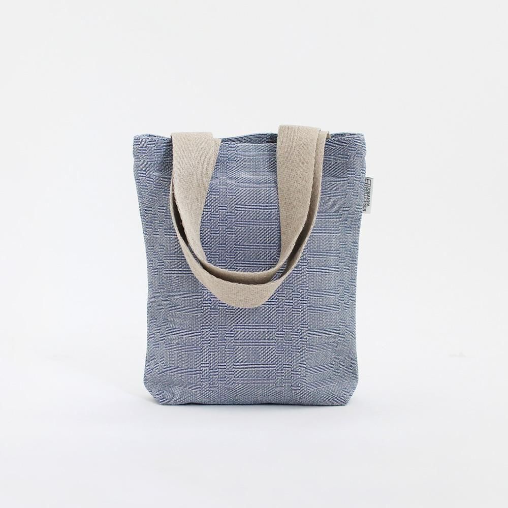 <img class='new_mark_img1' src='https://img.shop-pro.jp/img/new/icons3.gif' style='border:none;display:inline;margin:0px;padding:0px;width:auto;' />Johanna Gullichsen | ѡ˥Хå Selene<br>Blue