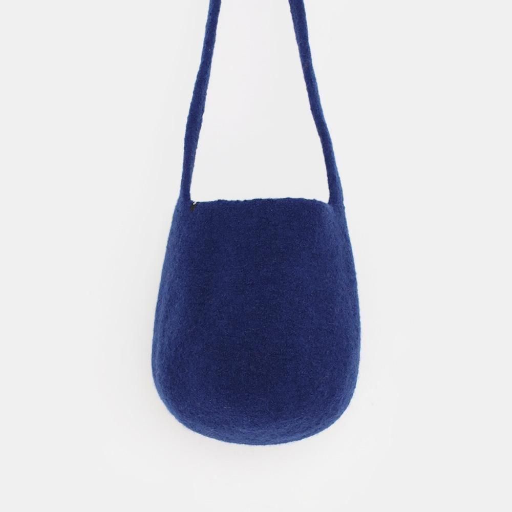 Cecilie Telle | ロングストラップバケットバッグ 3colors